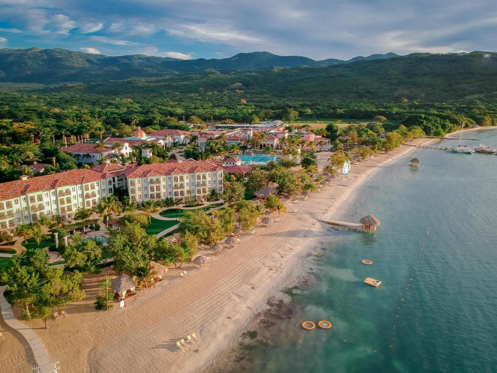 Sandals South Coast All Inclusive - Couples Only (Adults Only) Savanna-la-Mar ภายนอก รูปภาพ